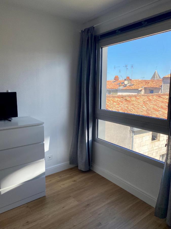 Appartement 1 Piece, Hyper Centre, Grosse Horloge La Rochelle  Bagian luar foto